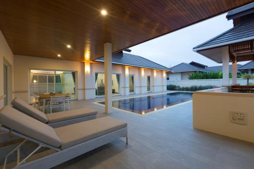 Breeze Hill Hua Hin : 3 Bed Pool Villa