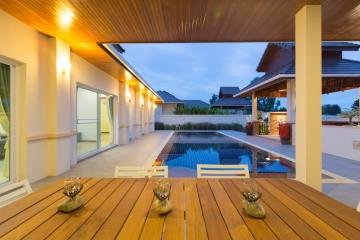 Breeze Hill Hua Hin : 3 Bed Pool Villa