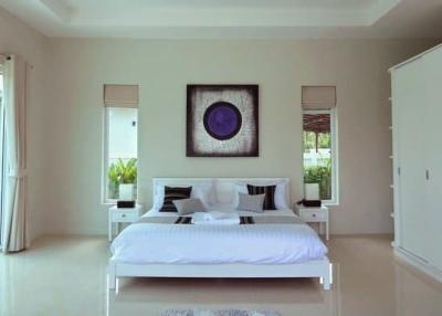 White Beach Villas : Coconut Villa E