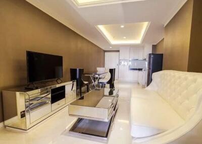 Spacious condo 1 bedroom for sale in Silom