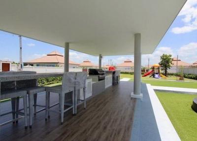 Great Quality 3 Bed Pool Villa