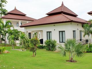 BelVida Estates Hua Hin – Villa Tanah