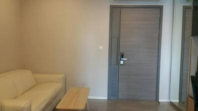 1 bedroom condominium for sale close to Phra Khanong BTS