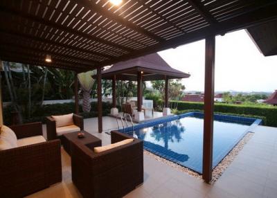 3 Bedroom Pool Villa with Stunning Views