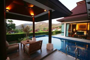 3 Bedroom Pool Villa with Stunning Views
