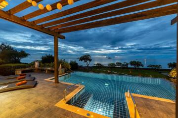 Wonderful 4 Bedroom Beachfront Pool Villa