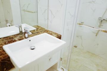 Modern 2 bedrooms condo for sale in Ekamai