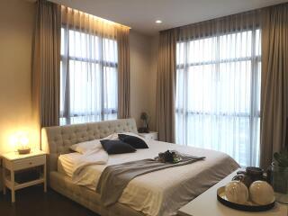 Modern 2 bedrooms condo for sale near BTS Phromphong