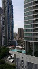 Modern 2 bedrooms condo for sale near BTS Phromphong