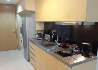 1 bedroom condo for sale in Phrompong