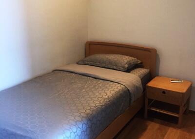 2 bedroom condo for sale on Nana to Asoke