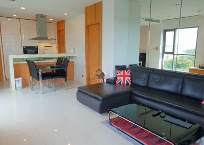 1 bedroom Seaview condo for sale in Pattaya