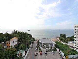 Modern 1 bedroom condo with seaviw for sale in Pattaya