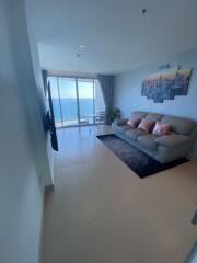 Large 1 bedroom condo for sale at Pattaya