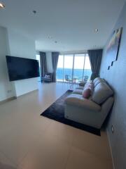 Large 1 bedroom condo for sale at Pattaya