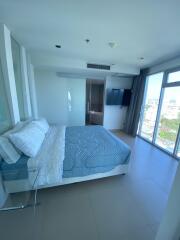 Large 1 bedroom condo for sale at Pattaya