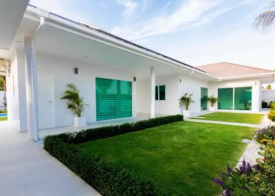 Modern 3 bedroom house for sale in Hua Hin