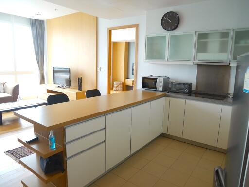 Lovely 1 bedroom condo for sale close Asoke BTS