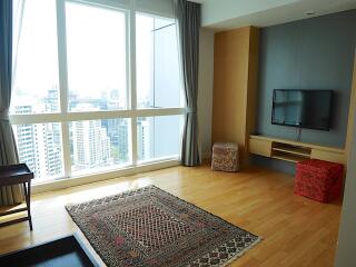 Lovely 1 bedroom condo for sale close Asoke BTS
