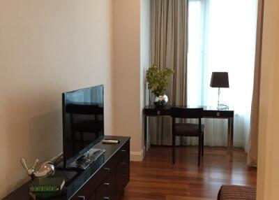 2 bedrooms condo for sale near BTS Chidlom and Lumpini park