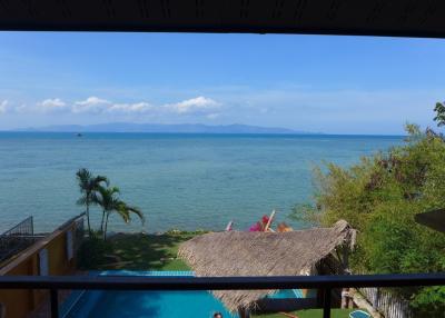 Unique beachfront pool house for sale in Koh Phangan