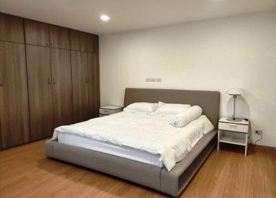 3 bedrooms condo for sale in Sukhumvit BTS Phromphong