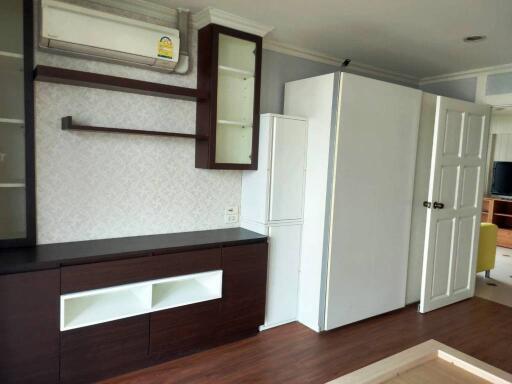 Large 2 bedrooms condo for sale in Sukhumvit BTS Phromphong