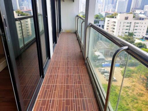 Large 2 bedrooms condo for sale in Sukhumvit BTS Phromphong