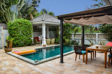 Charming pool villa for sale in Plai Laem