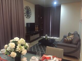 Modern 2 bedrooms condo for sale in Sukhumvit near BTS Phromphong