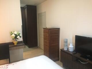 Modern 2 bedrooms condo for sale in Sukhumvit near BTS Phromphong