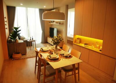 2-bedroom new condo a mere 600m from BTS Asoke!