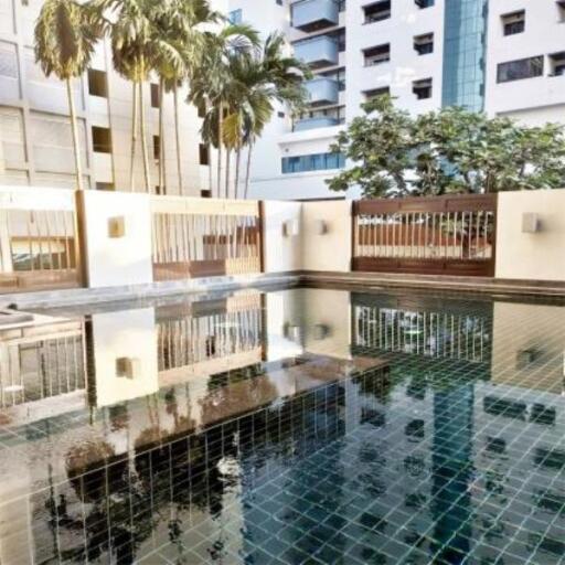 2 bedrooms condo for sale in Sukhumvit near BTS Thonglor