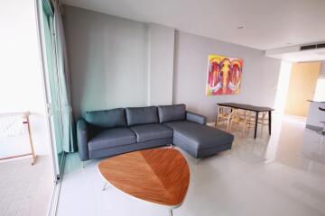 Newly renovated 2 bedroom condo for sale in Hua Hin