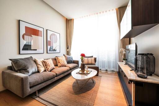 Modern luxury 1 bedroom condo for sale near Lumpini park