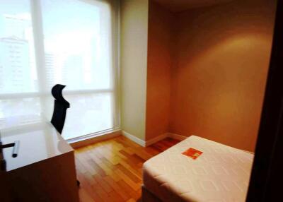2 bedrooms condo for sale in near BTS Asoke