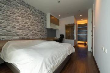 2 bedrooms condo for sale in Asoke