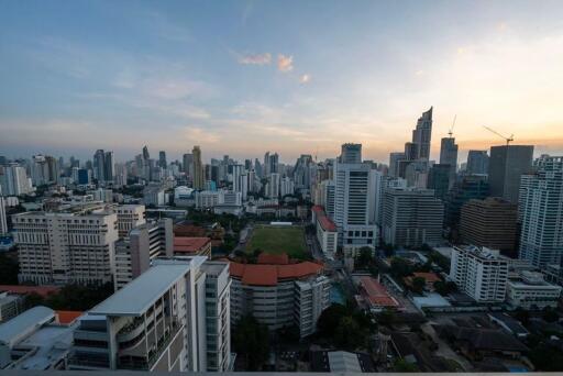 2 bedrooms condo for sale in Asoke