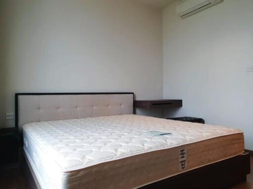 1 bedroom condominium for sale walking distance to Prakanong BTS