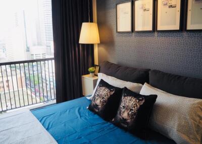 Brand new 1 bedrooms condo for sale close to BTS Surasak
