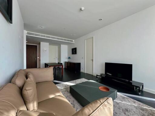 2-bedroom high end condo for sale next to Lumpini Park