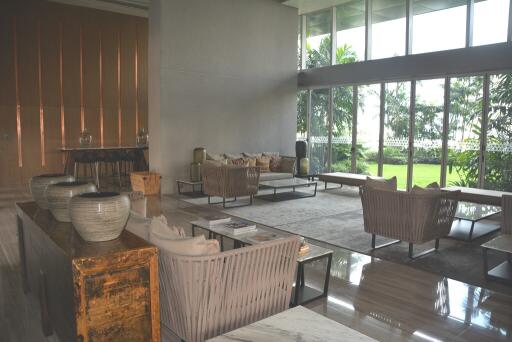 2-bedroom high end condo for sale next to Lumpini Park