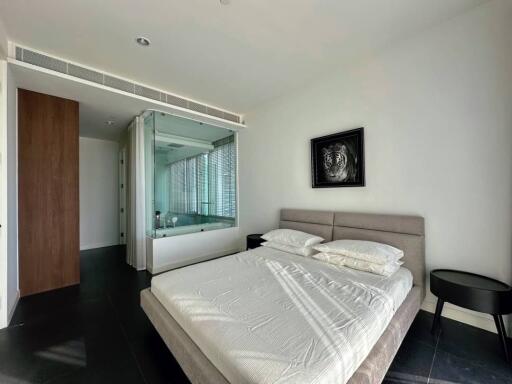 2-bedroom high end condo for sale next to Lumpini Park