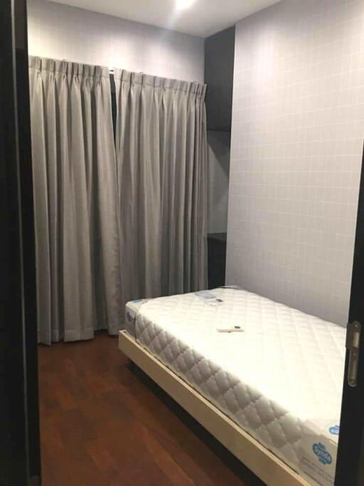 2 bedrooms condo for sale in Thonglor