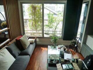 3-bedroom condo for sale in Lumpini-Ruamrudee area