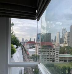 1 bedroom condo for sale close to BTS Nana