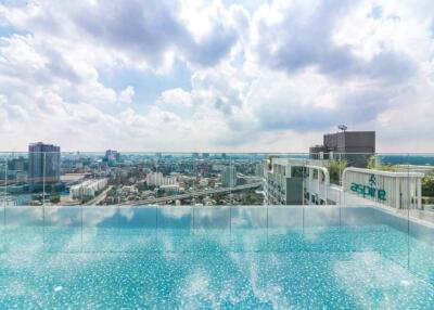 1 bedroom condo for sale with tenant near BTS Phrakhanong
