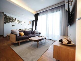 2 bedrooms condo for sale in Phromphong