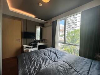 2 bedrooms for sale with tenant in Sukhumvit