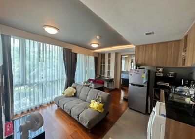 2 bedrooms for sale with tenant in Sukhumvit